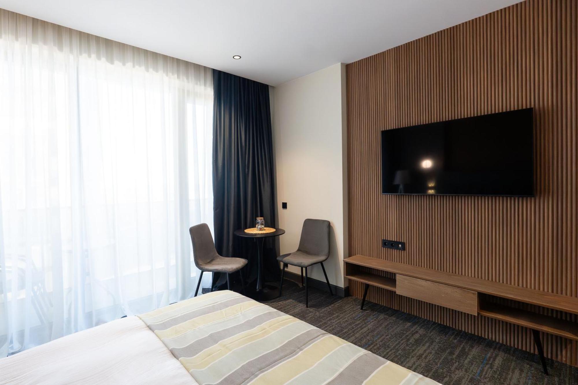 Nova Luxe Hotel & Residences Batumi Zimmer foto